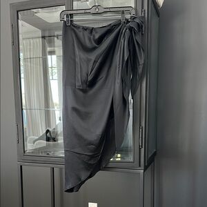 Elegant Black Women's Skirt